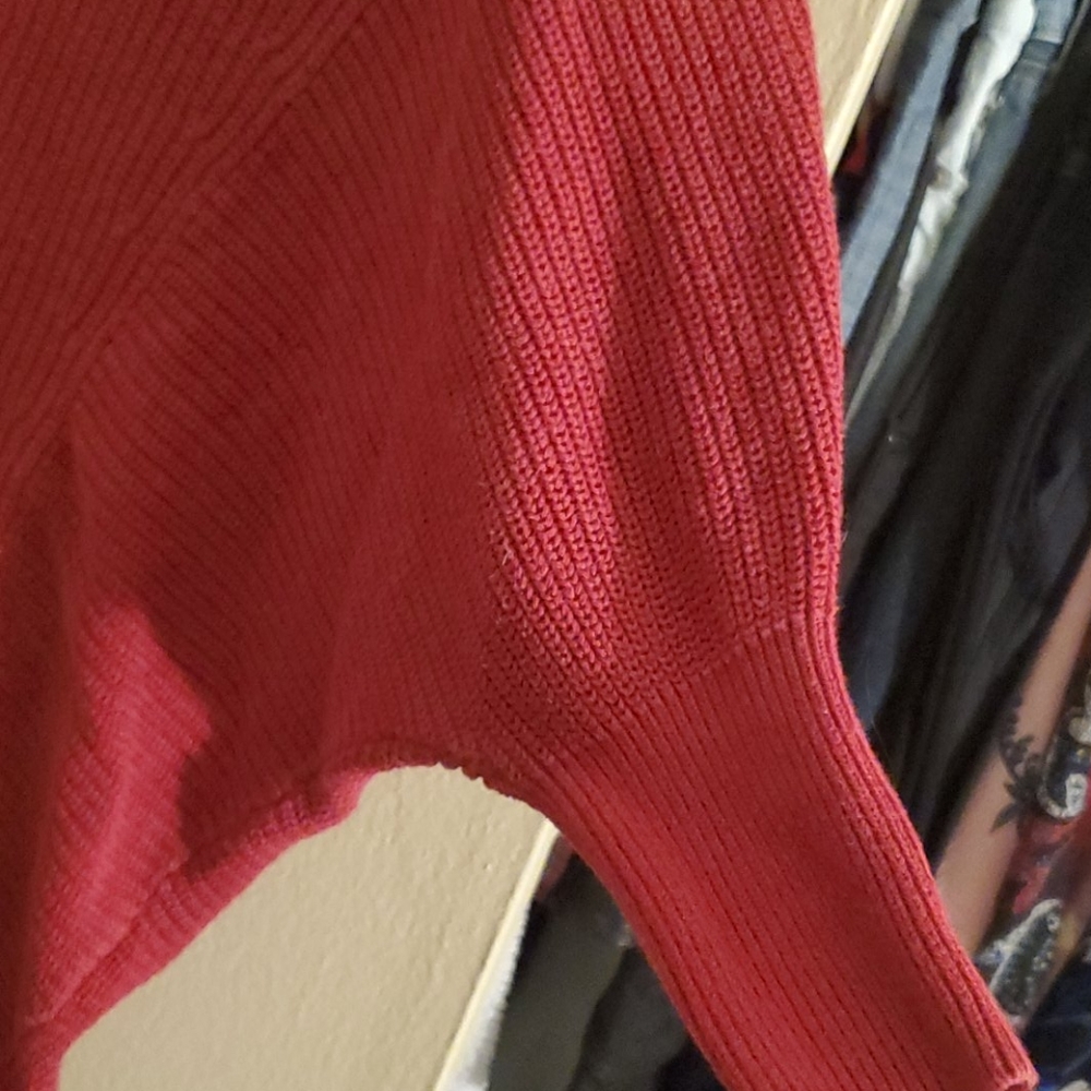 Express brand wide body burgandy sweater - Picture 3 of 4